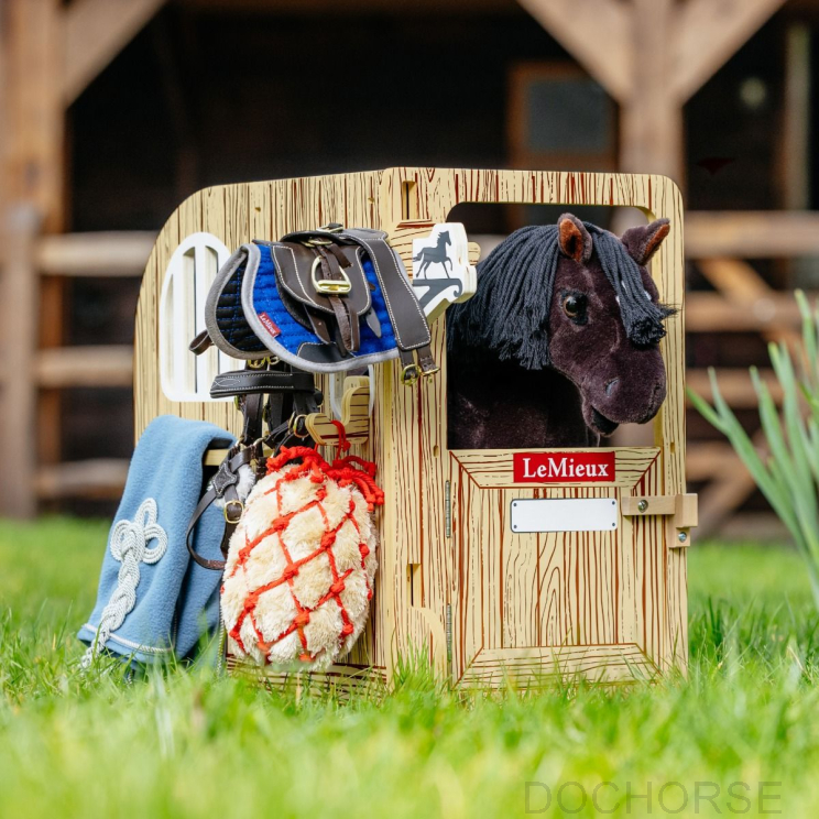 Lemieux Toy Pony Wooden Stable Set