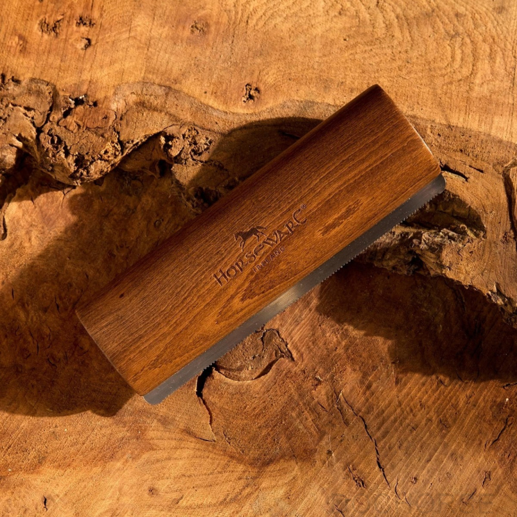 Horseware Shedding Comb Signature Wood