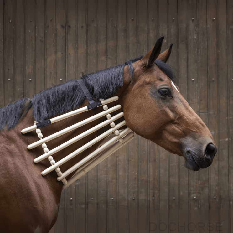 Hippotonic Wooden Neck Cradle