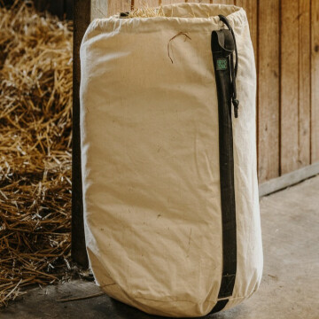 Hippotonic Hay Bag Transport 