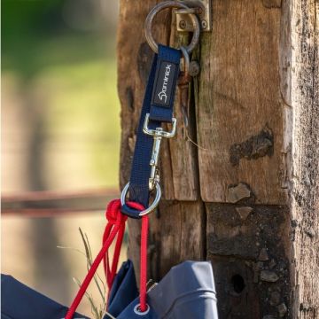 Dominick Stalhanger houder navy